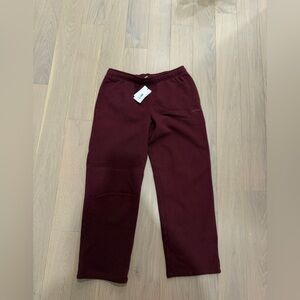 BRAND NEW NEVER WORN Aritzia Mega Straight Cozy Fleece Sweatpants